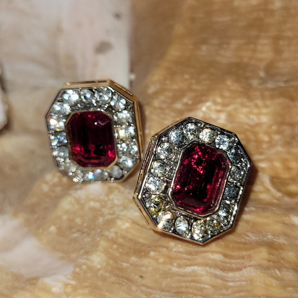 Earrings - Picture 2 of 3